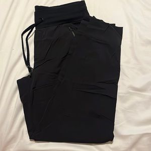 Athleta capri.